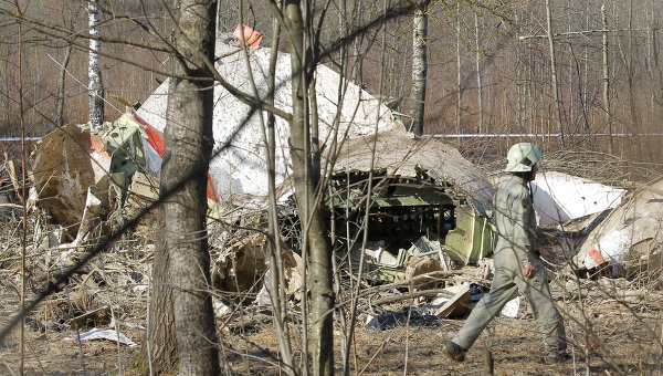 Место падения польского самолета Ту-154 под Смоленском